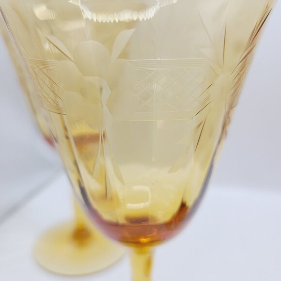 Vintage Amber Glass Wine Goblets With Etched Floral Design Set of 4 MCM - Picture 3 of 10